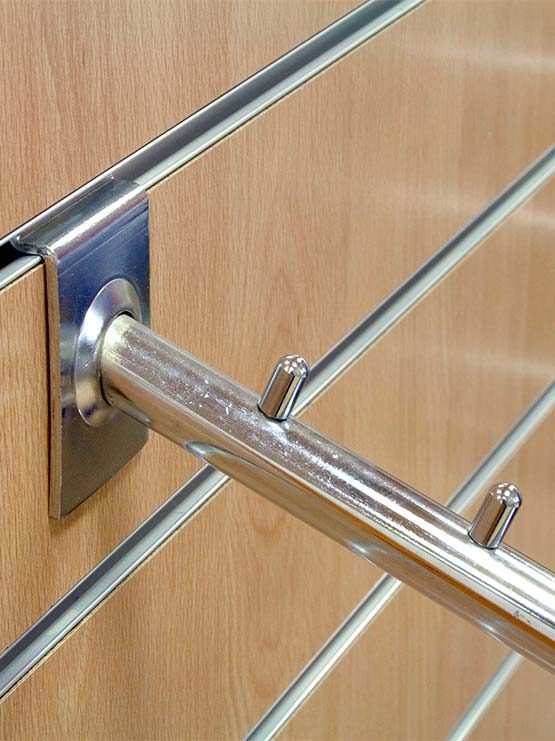 Barra Colgador para Fondo Lama redonda con bolas inclinada detalle