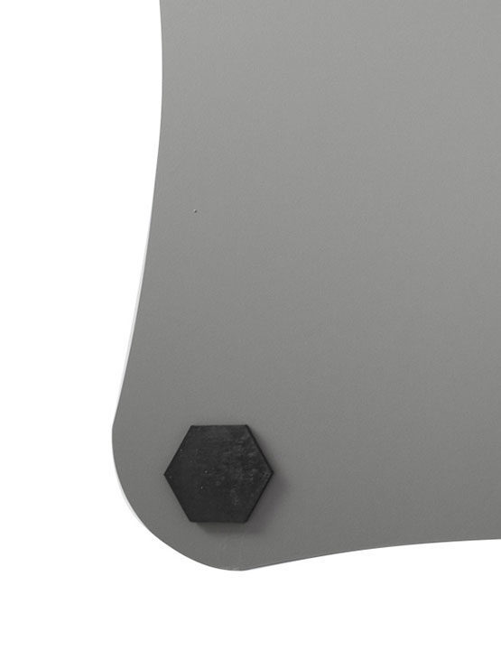 Soporte dispensador gel detalle almohadillas de la base redondeada